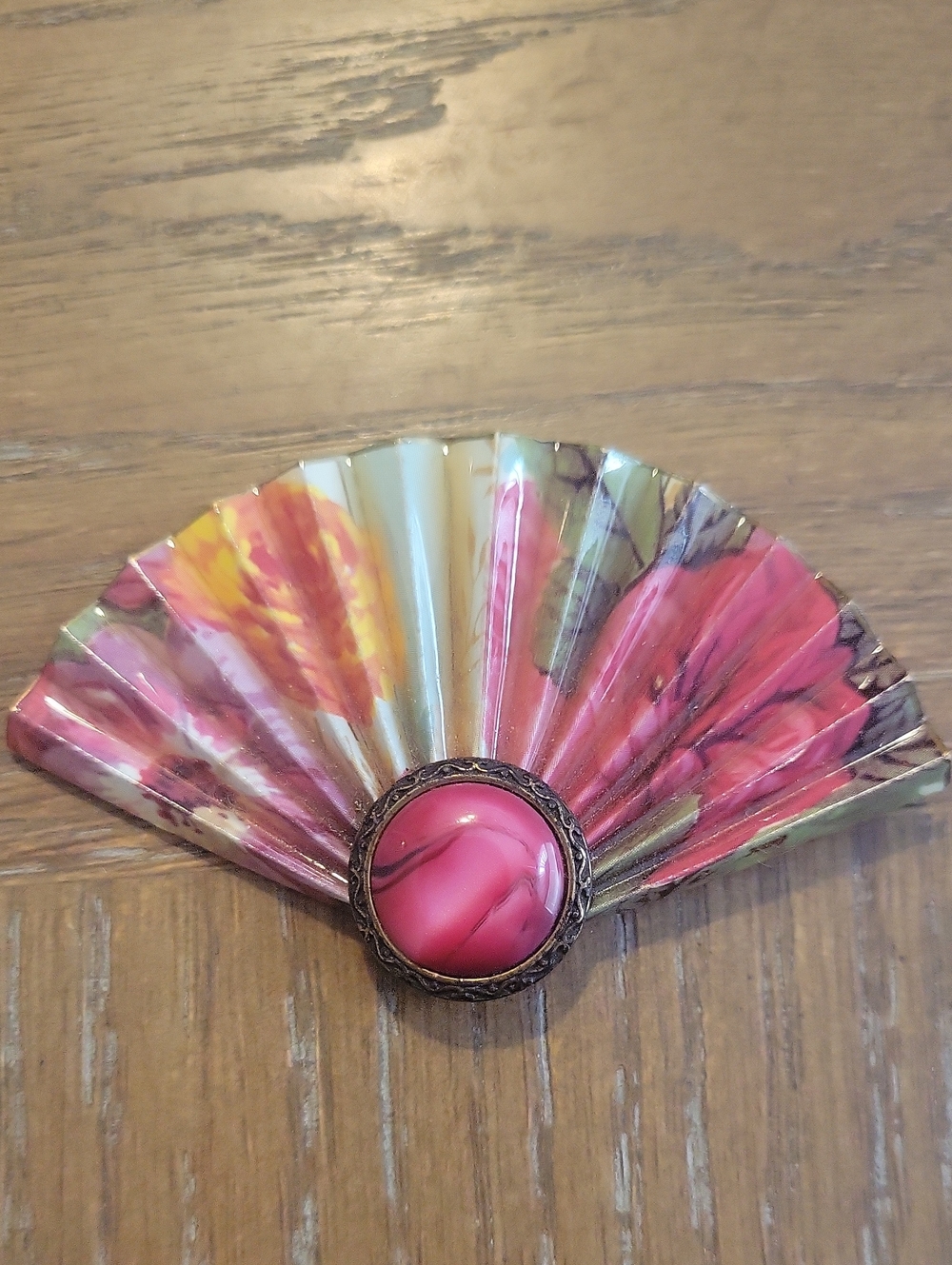 Vintage-Inspired Pink Floral Fan Brooch - Marked - Elegant Women's Accessory